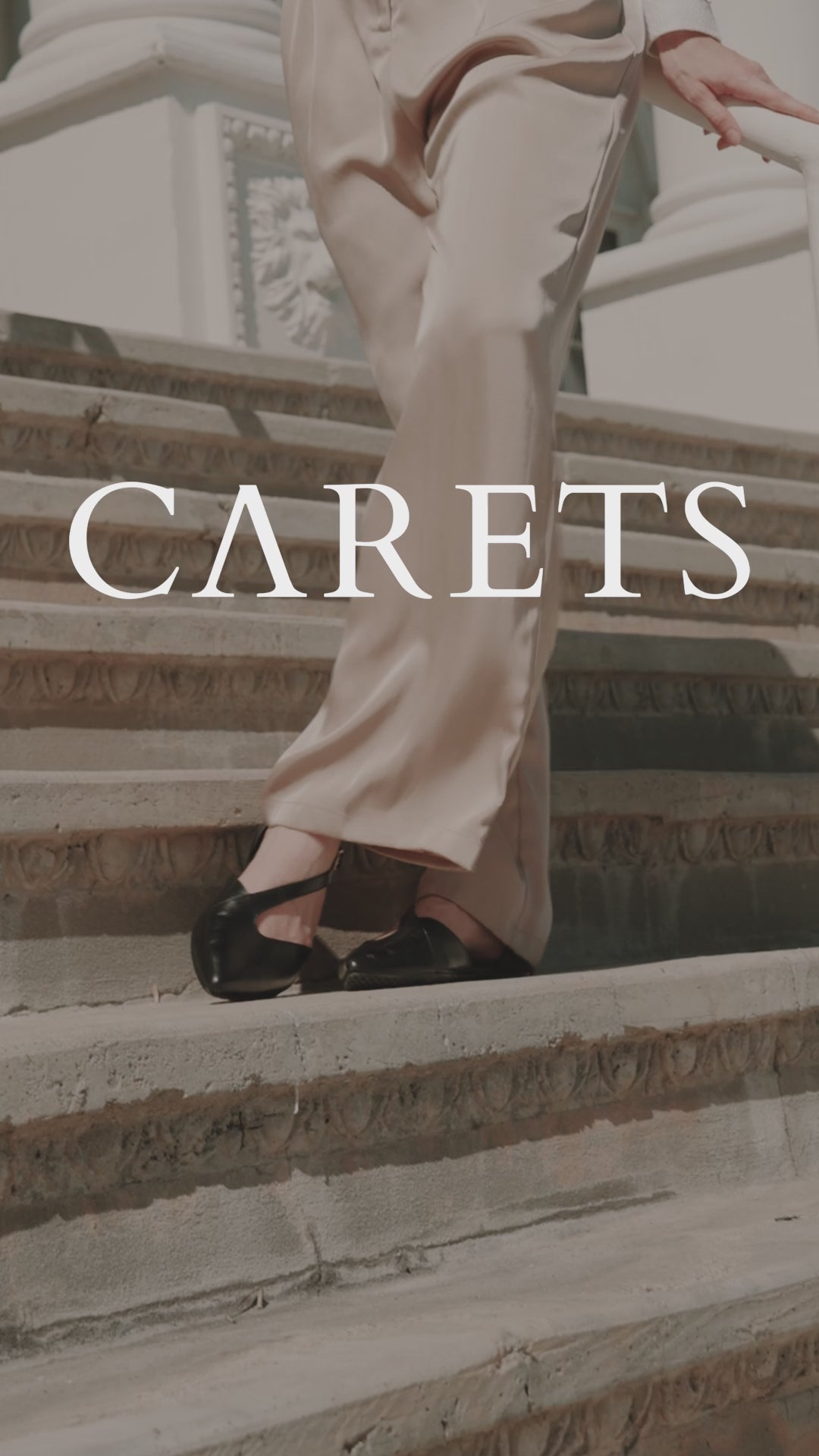 キャリーミー　リリーです。 ARTEMIS D'Orsay Mary Janes – Carets